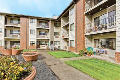 Photo of Grove Pointe Senior Living