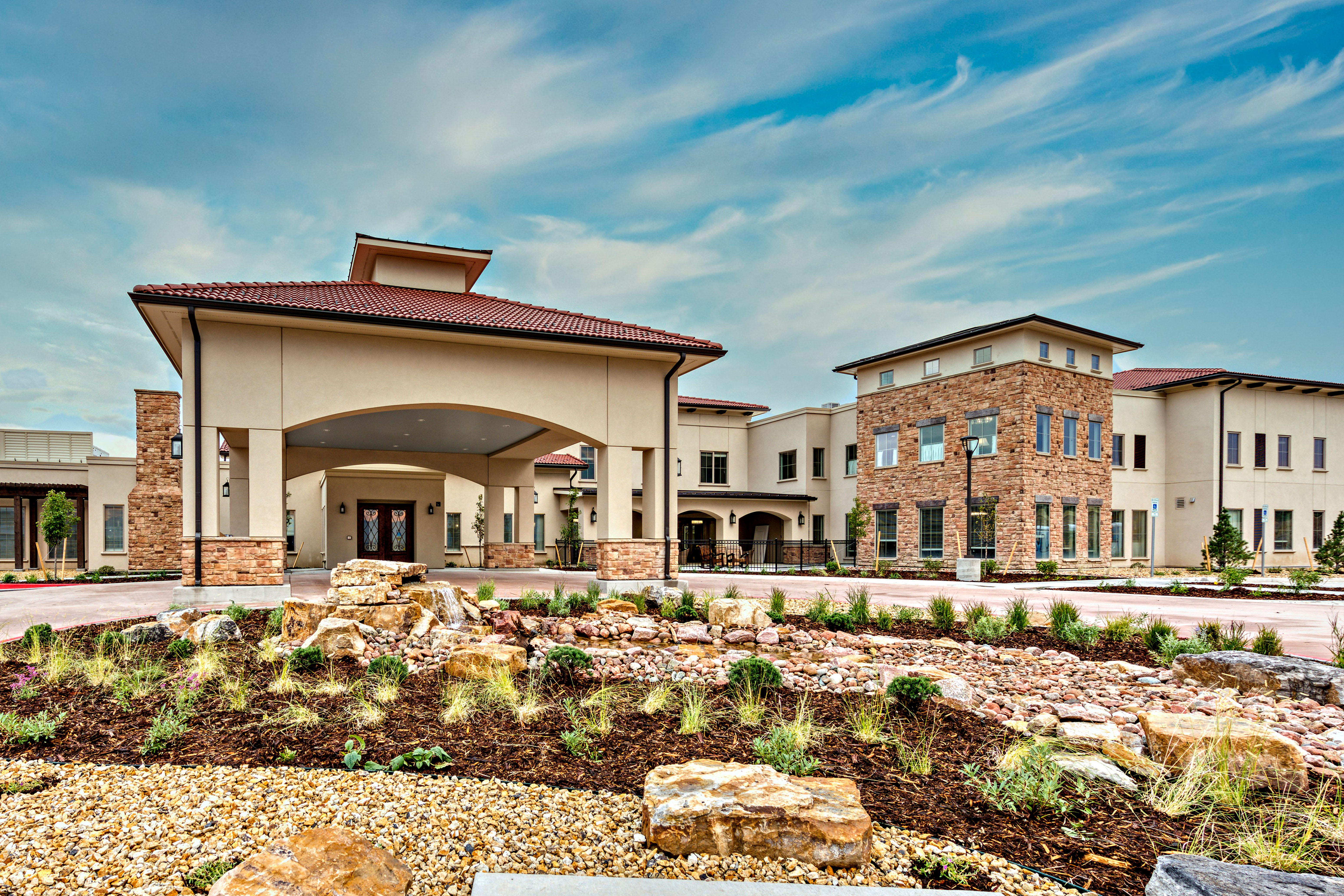 StoneCreek of Flying Horse Senior Living community exterior