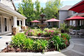 Aegis Living Corte Madera patio