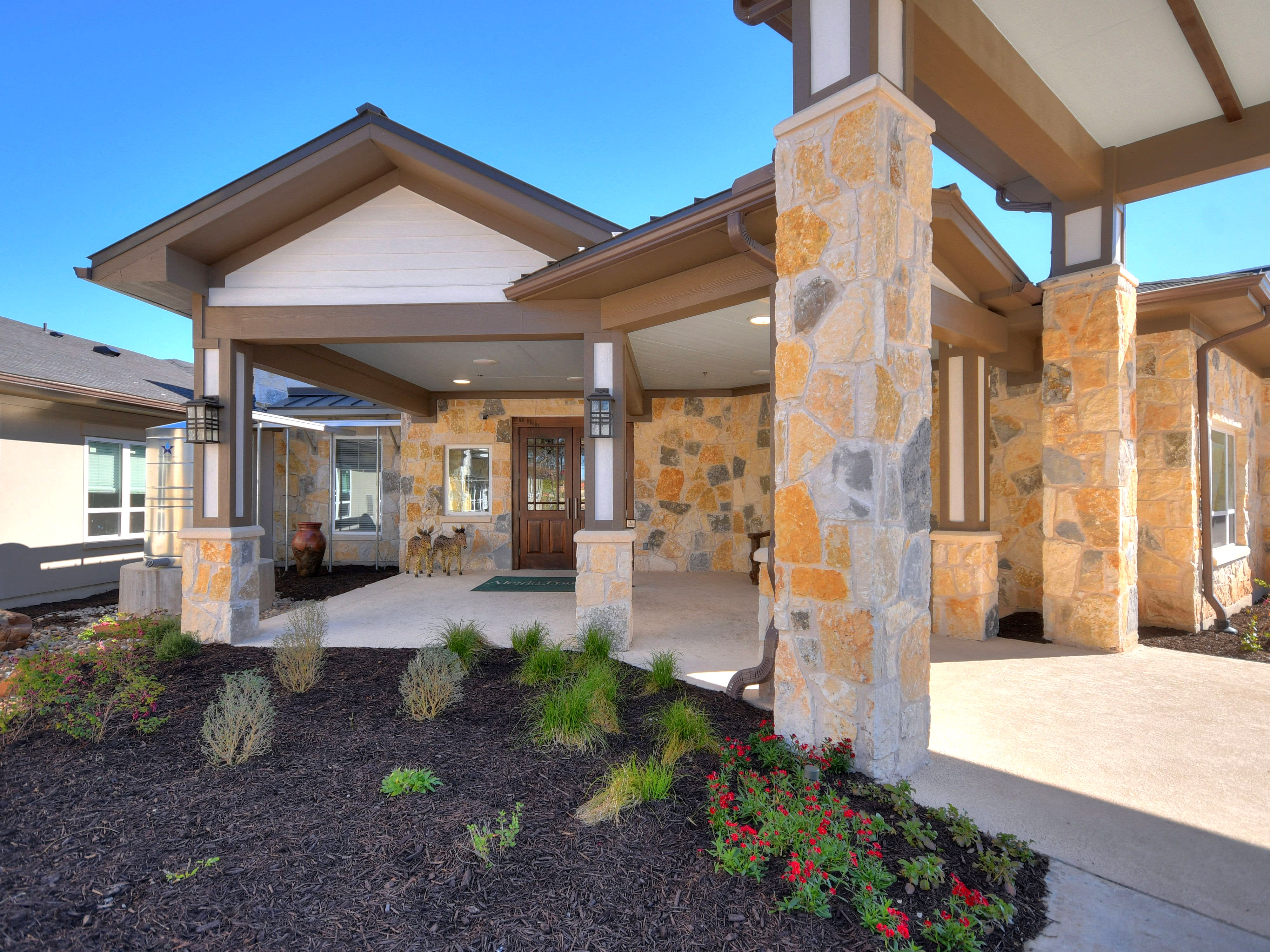 Alexis Pointe Senior Living of Wimberley community entrance