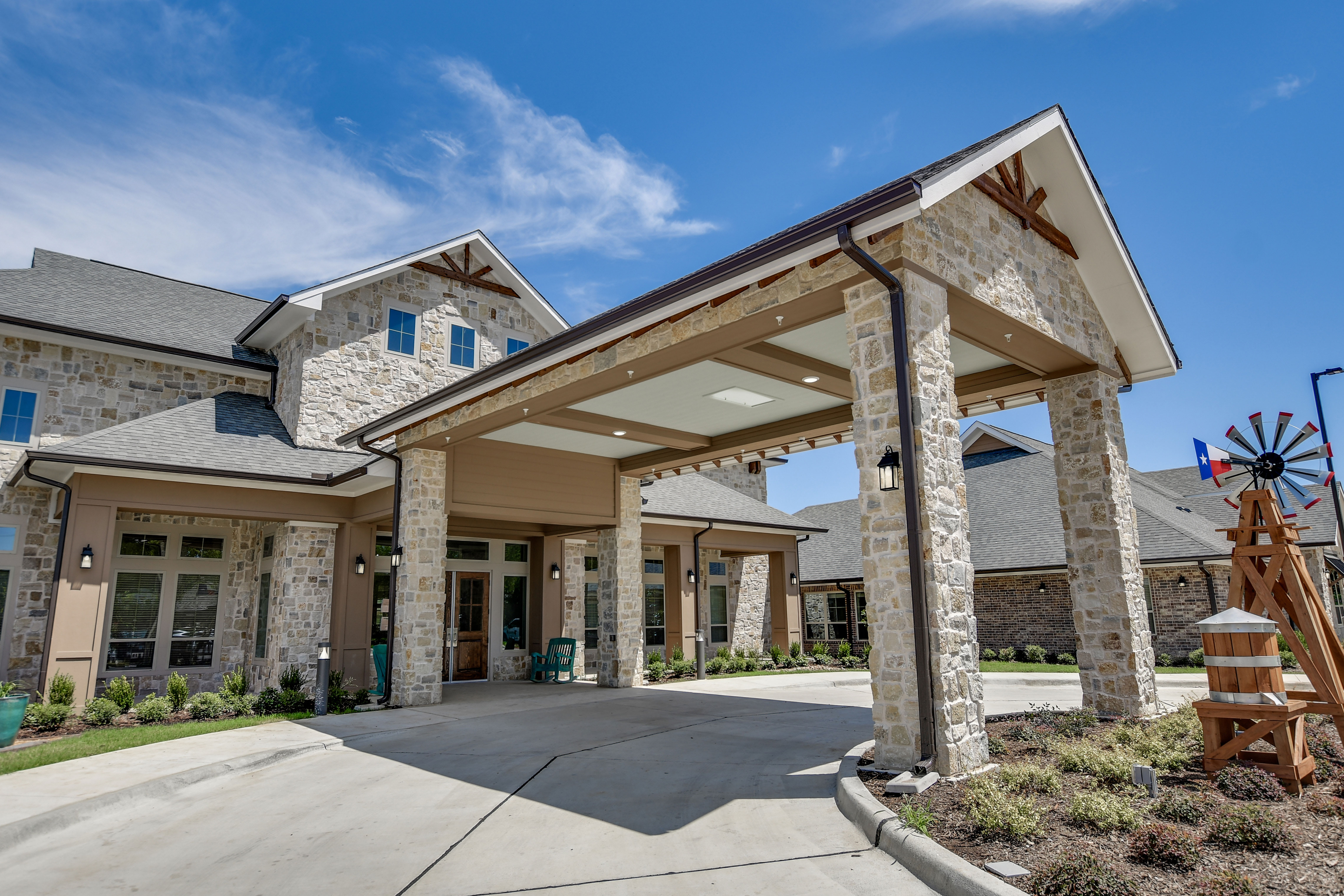 Harvest of Roanoke Assisted Living and Memory Care community entrance