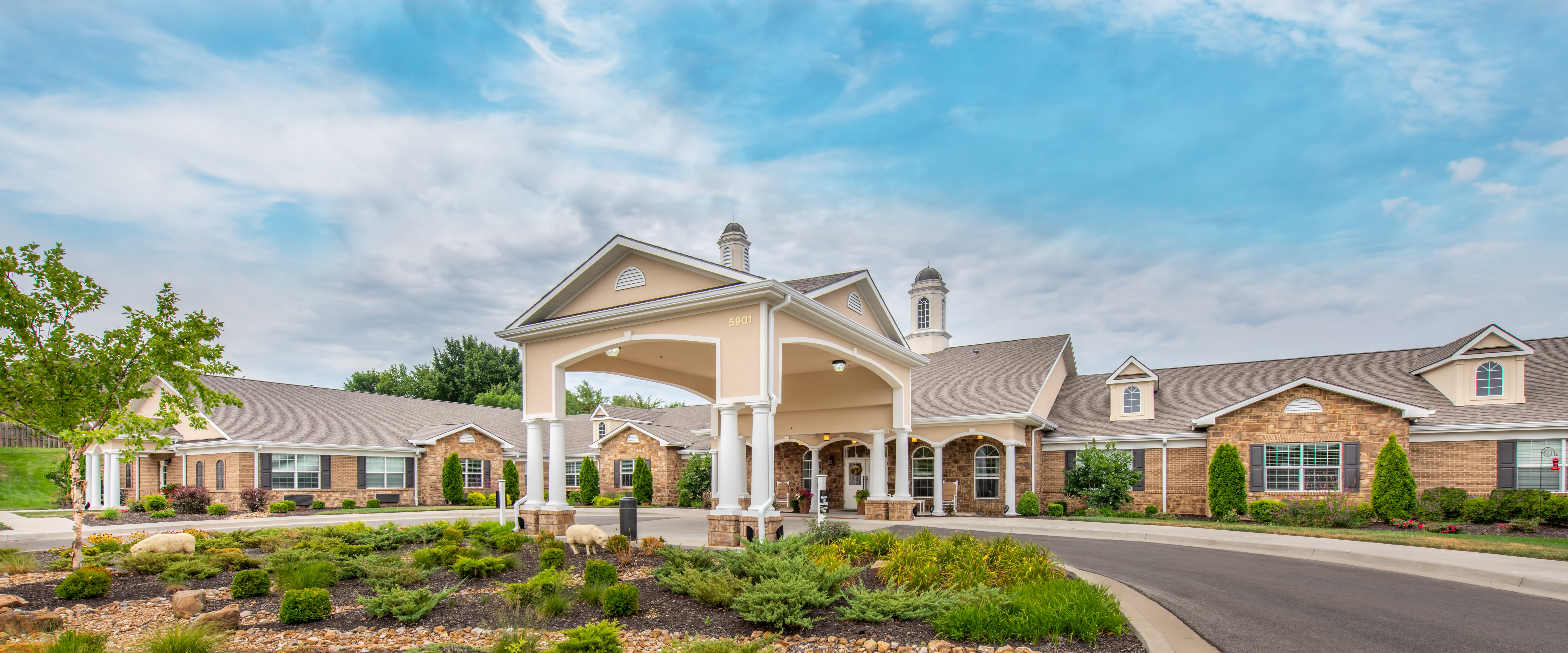 Benton House of Tiffany Springs community exterior