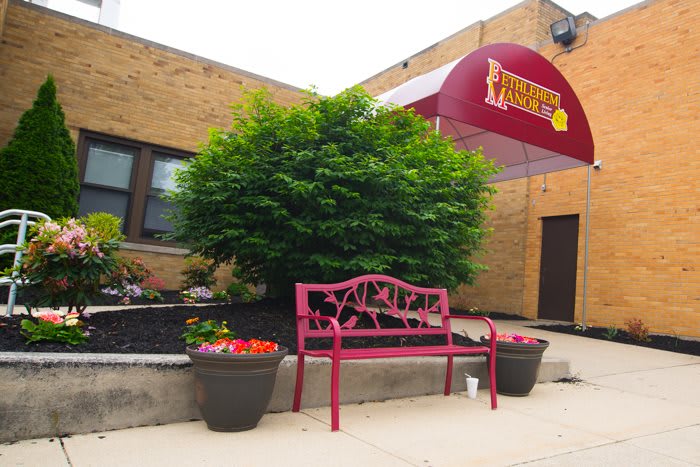 Bethlehem Manor Memory Care outdoor common area