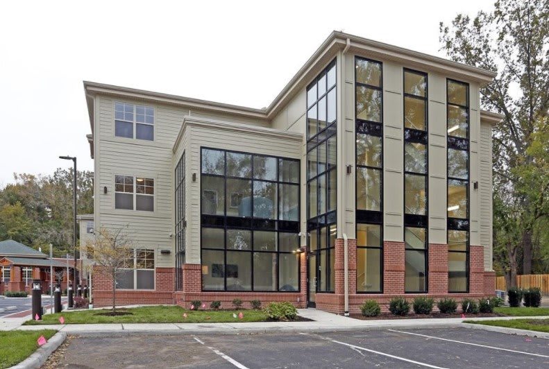 Valley Bridge Apartments community exterior