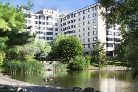 Knollwood Place Apartments 