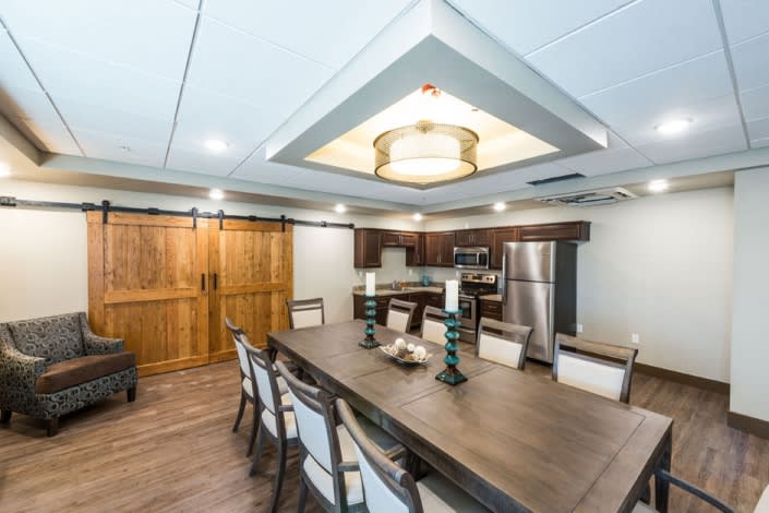 Ivy Park at Rockville communal kitchen