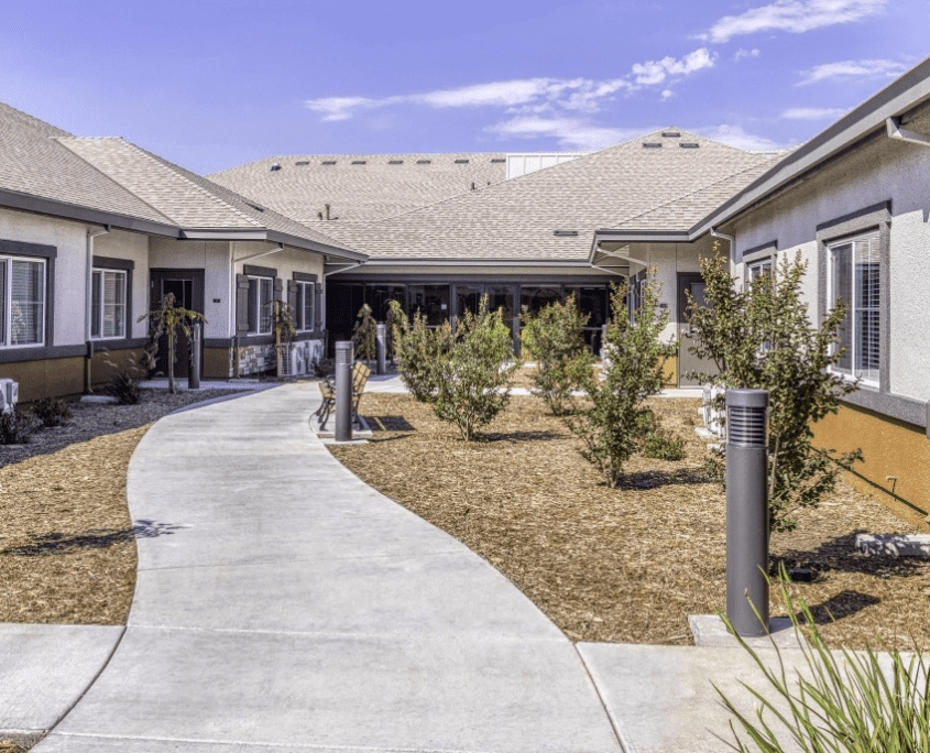 Ivy Park at San Lauren outdoor common area