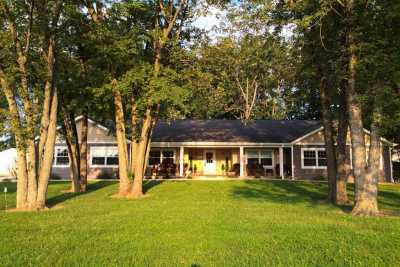 Photo of Shepherd of Robinson