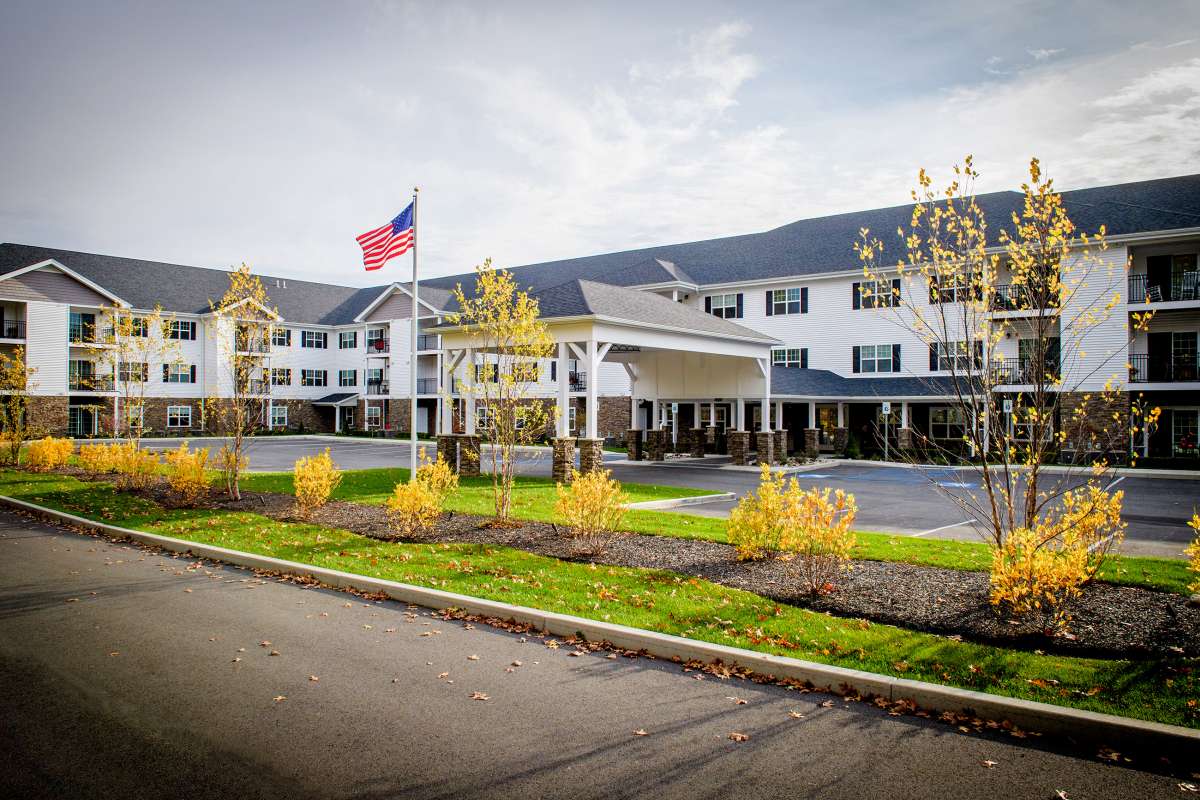 Summit at Saratoga community exterior