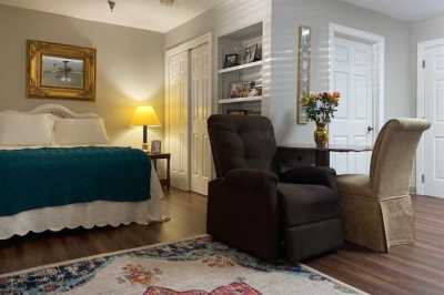 Photo of OakMont Estate