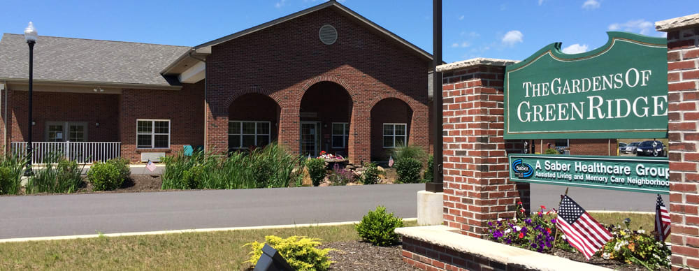 The Gardens of Green Ridge outdoor common area