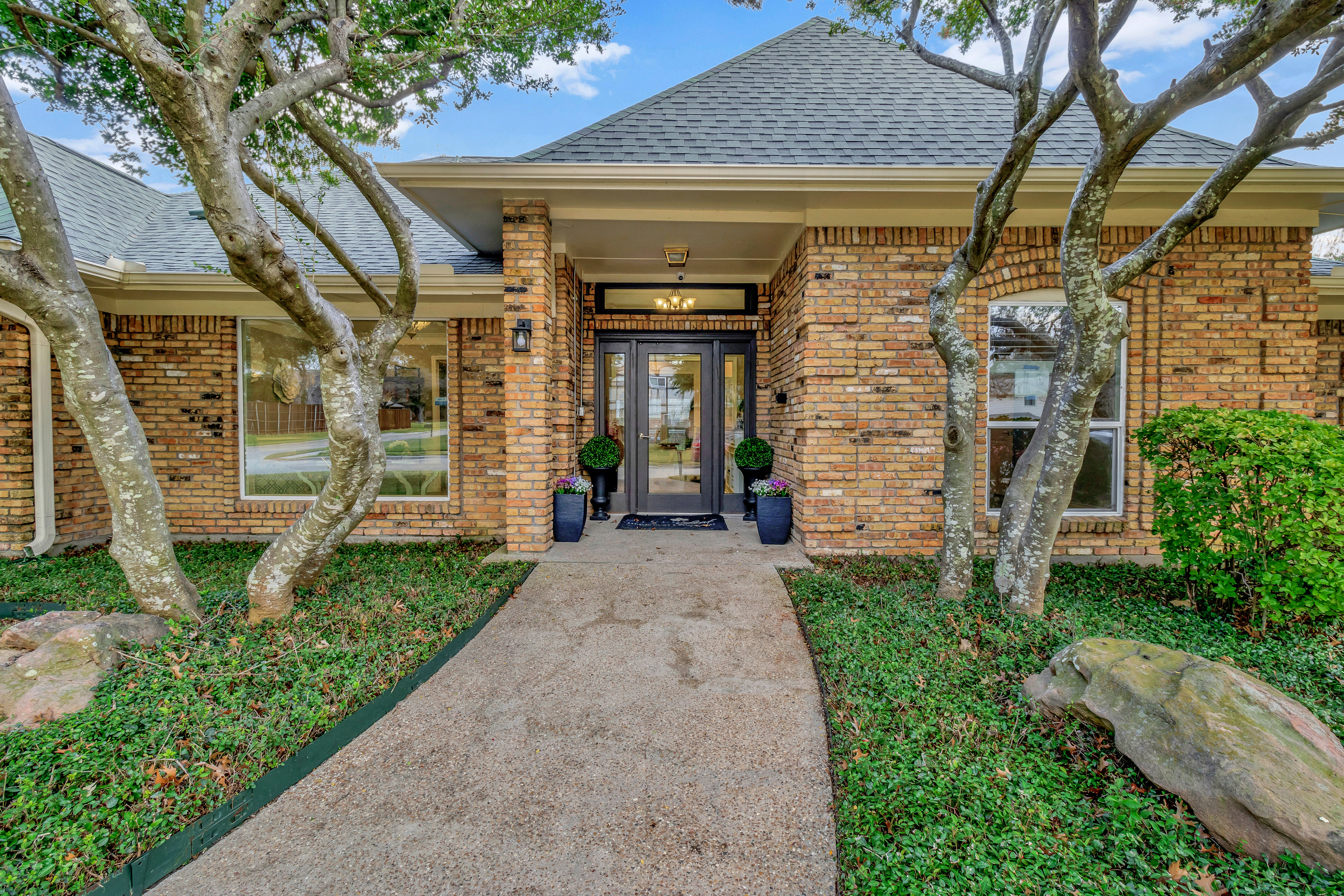 Silver Leaf Assisted Living at Remington community exterior