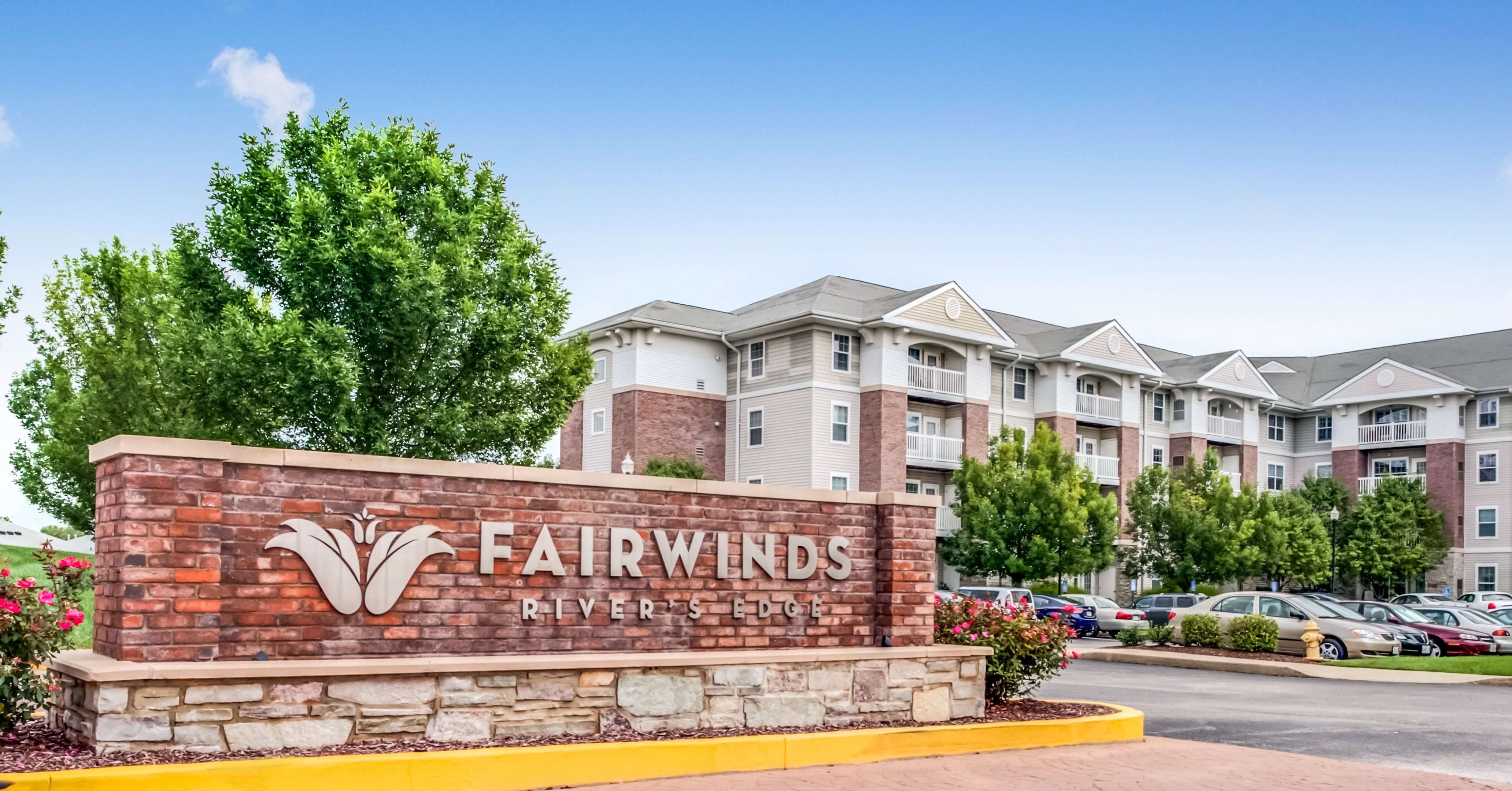 Fairwinds River's Edge community exterior