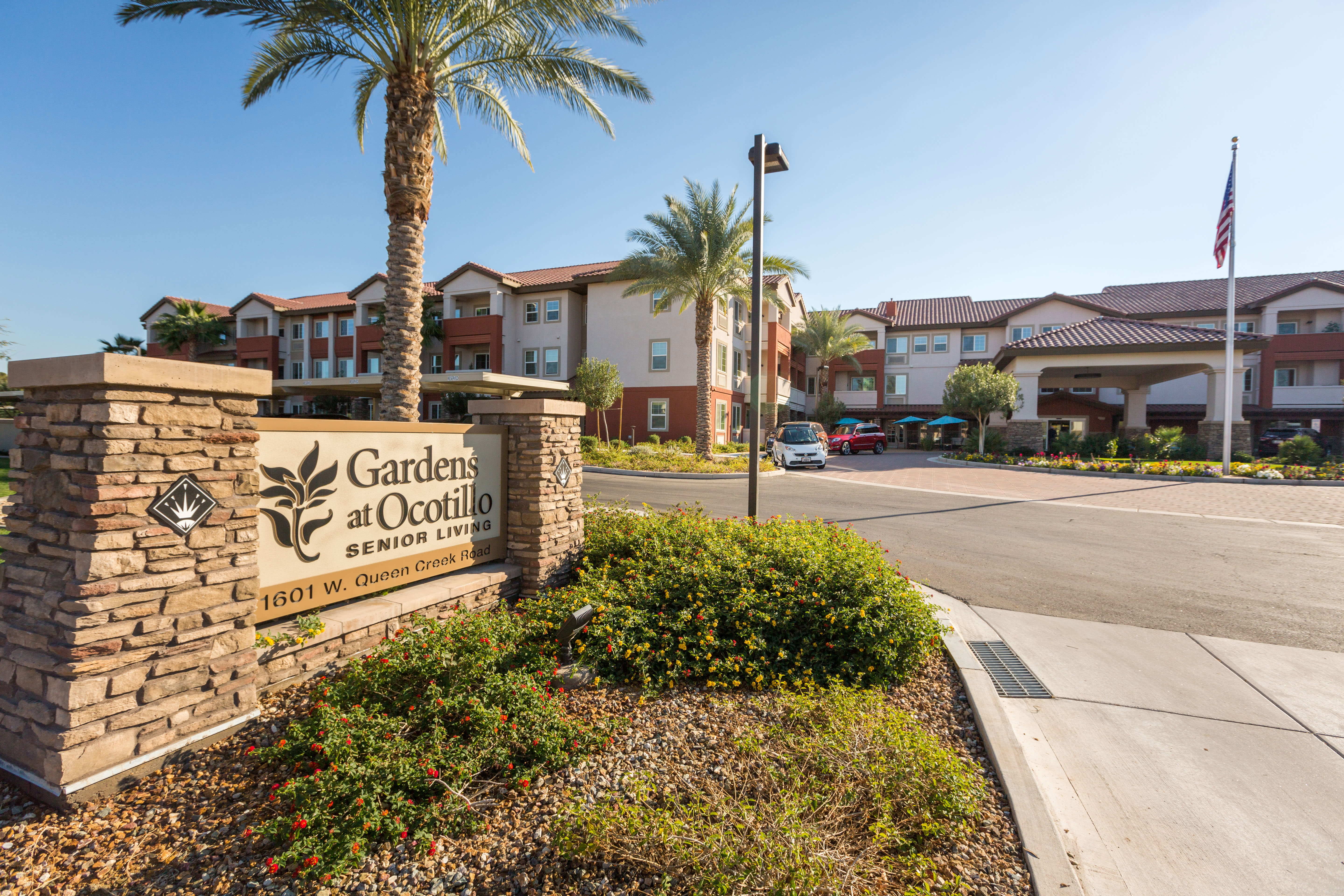 Gardens at Ocotillo Senior Living outdoor common area