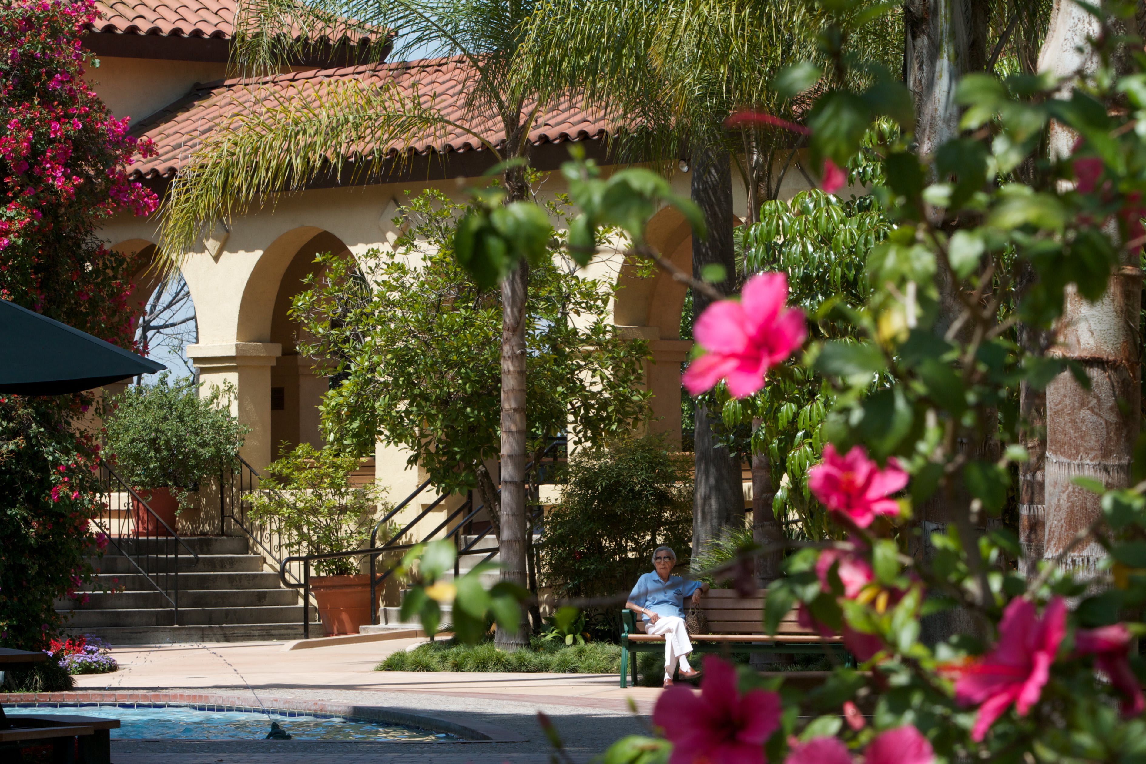 Hollenbeck Palms, a CCRC 