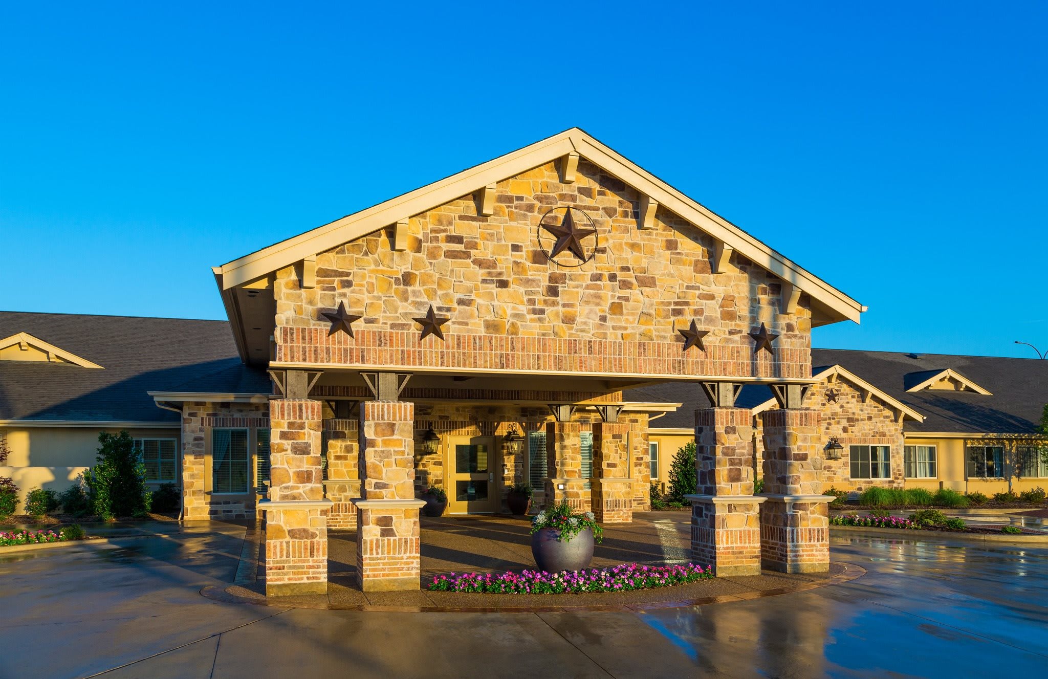 Pegasus Landing of North Riverside community exterior