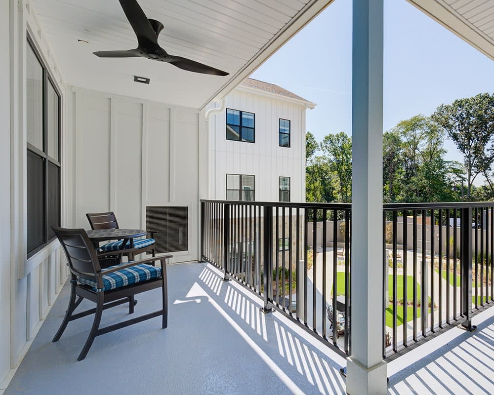 The Residence at Colvin Run outdoor common area