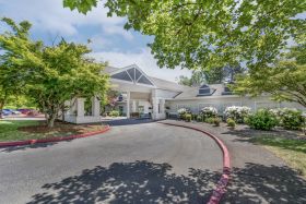 Gresham Pointe Senior Living 