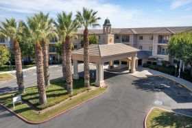 Bayshire Riverwalk Senior Living 