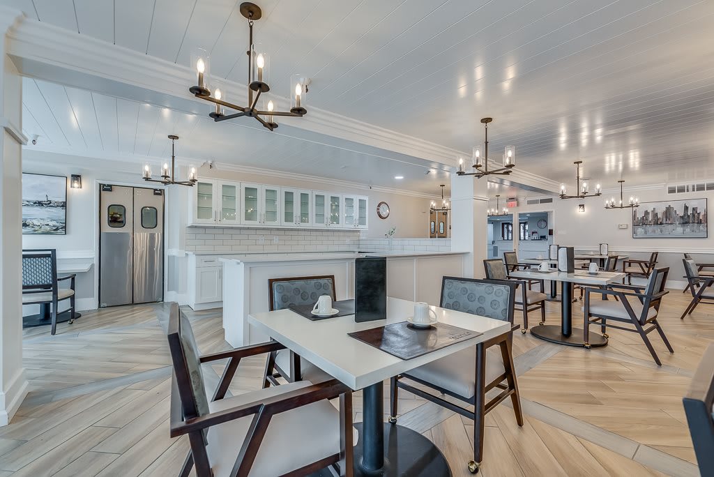 Serra Highlands Senior Living 