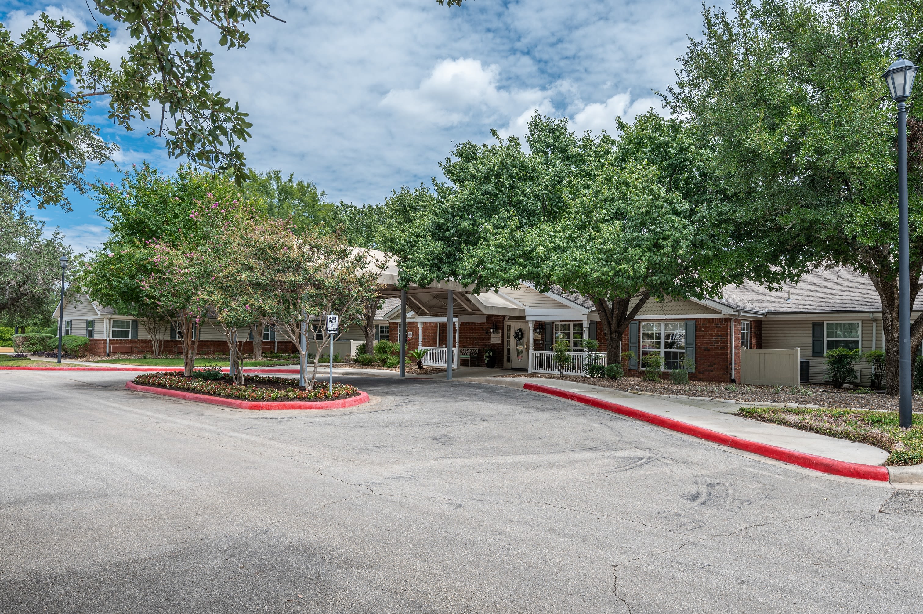 Arden Courts A ProMedica Memory Care Community in San Antonio 