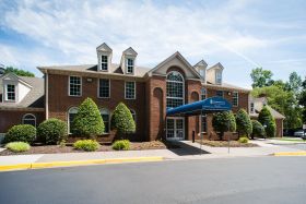 Commonwealth Senior Living at Georgian Manor 