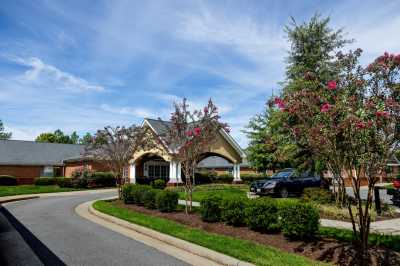 Photo of Commonwealth Senior Living at Chesterfield