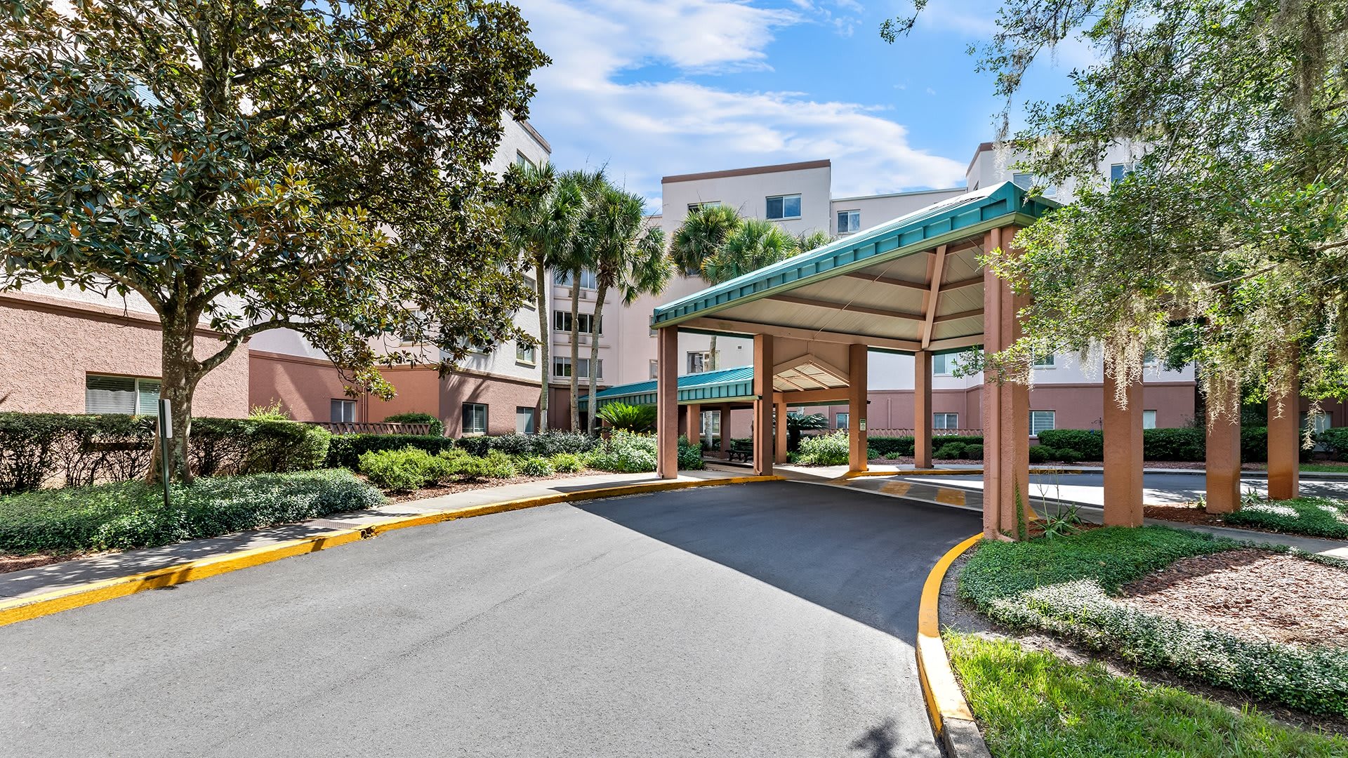 Holiday Atrium at Gainesville