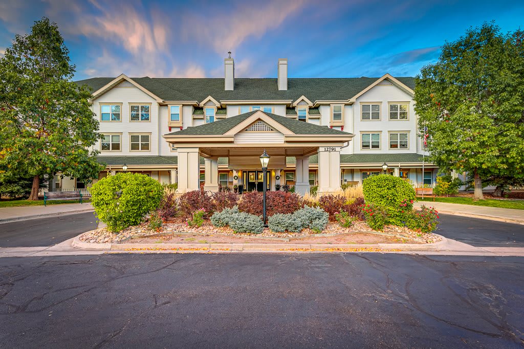 Woodlake Legacy Senior Living 