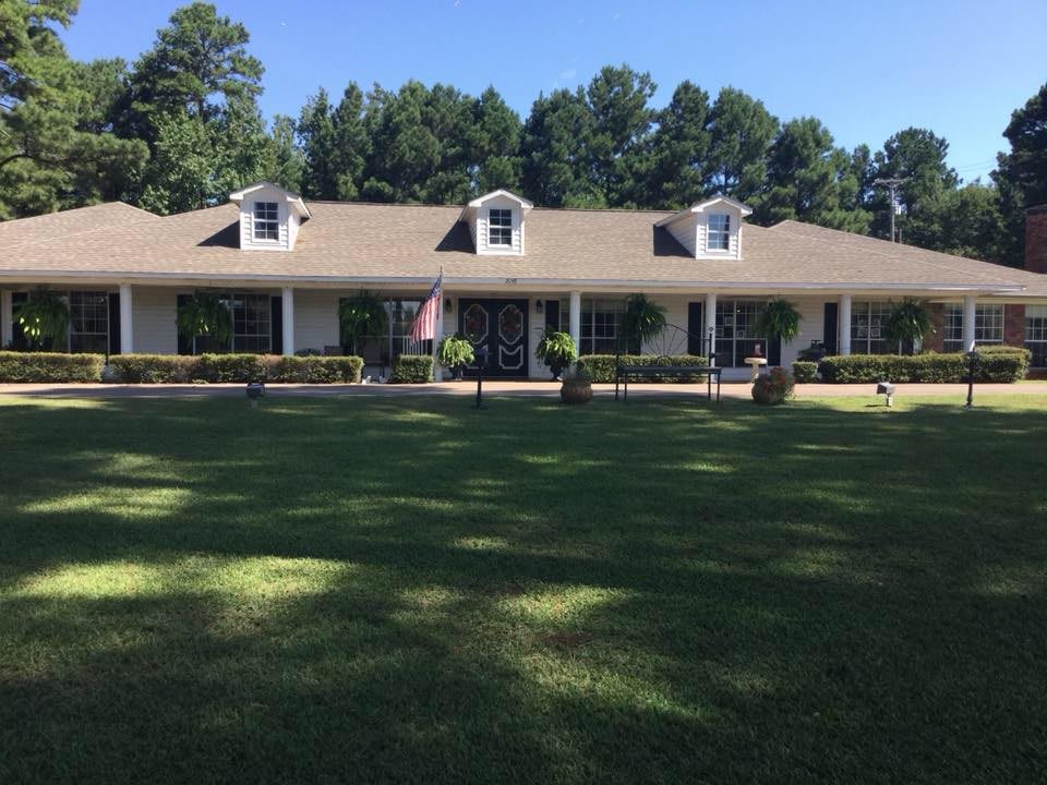 Pinecrest Retirement Lodge
