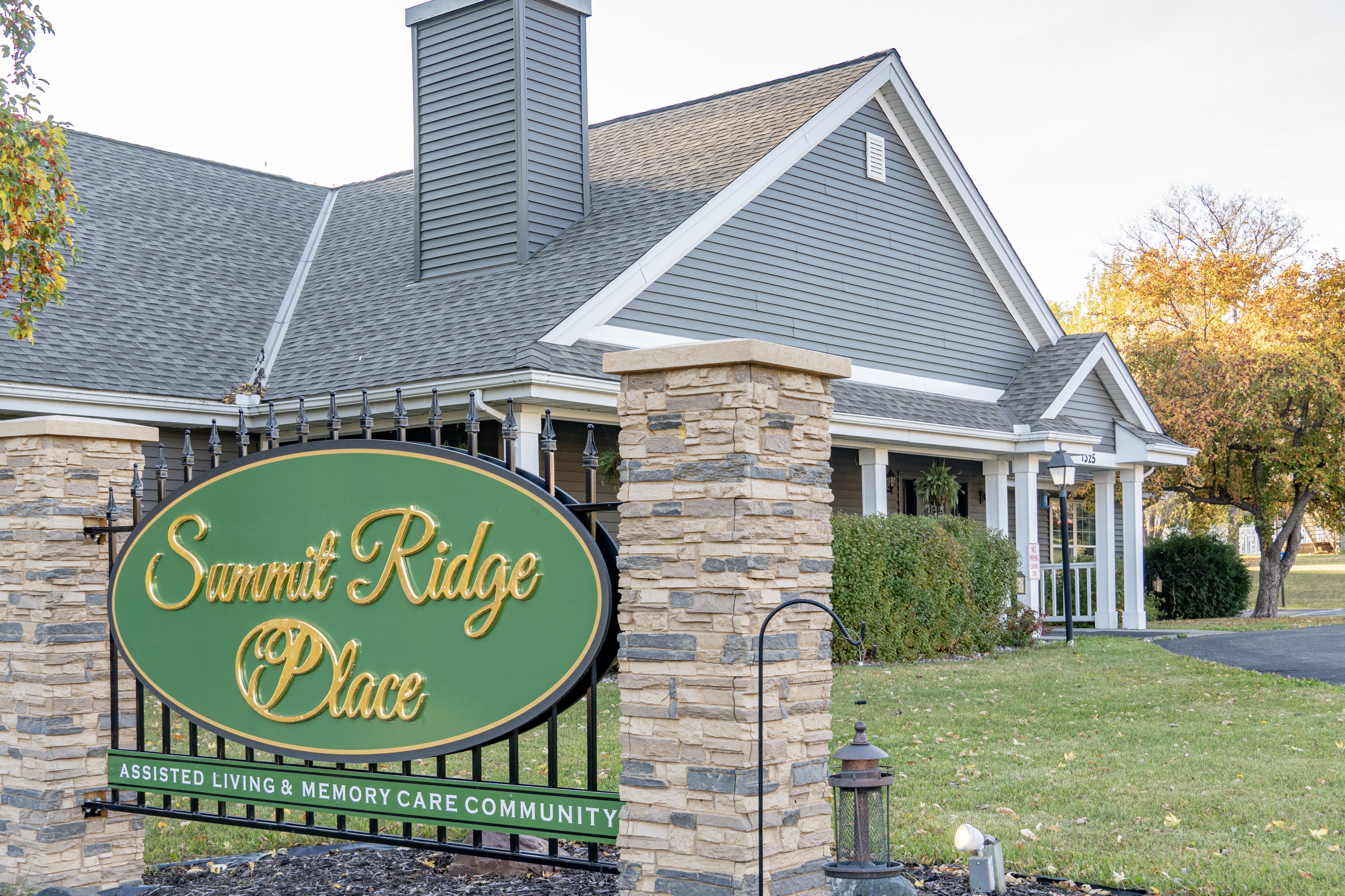 Summit Ridge Place 