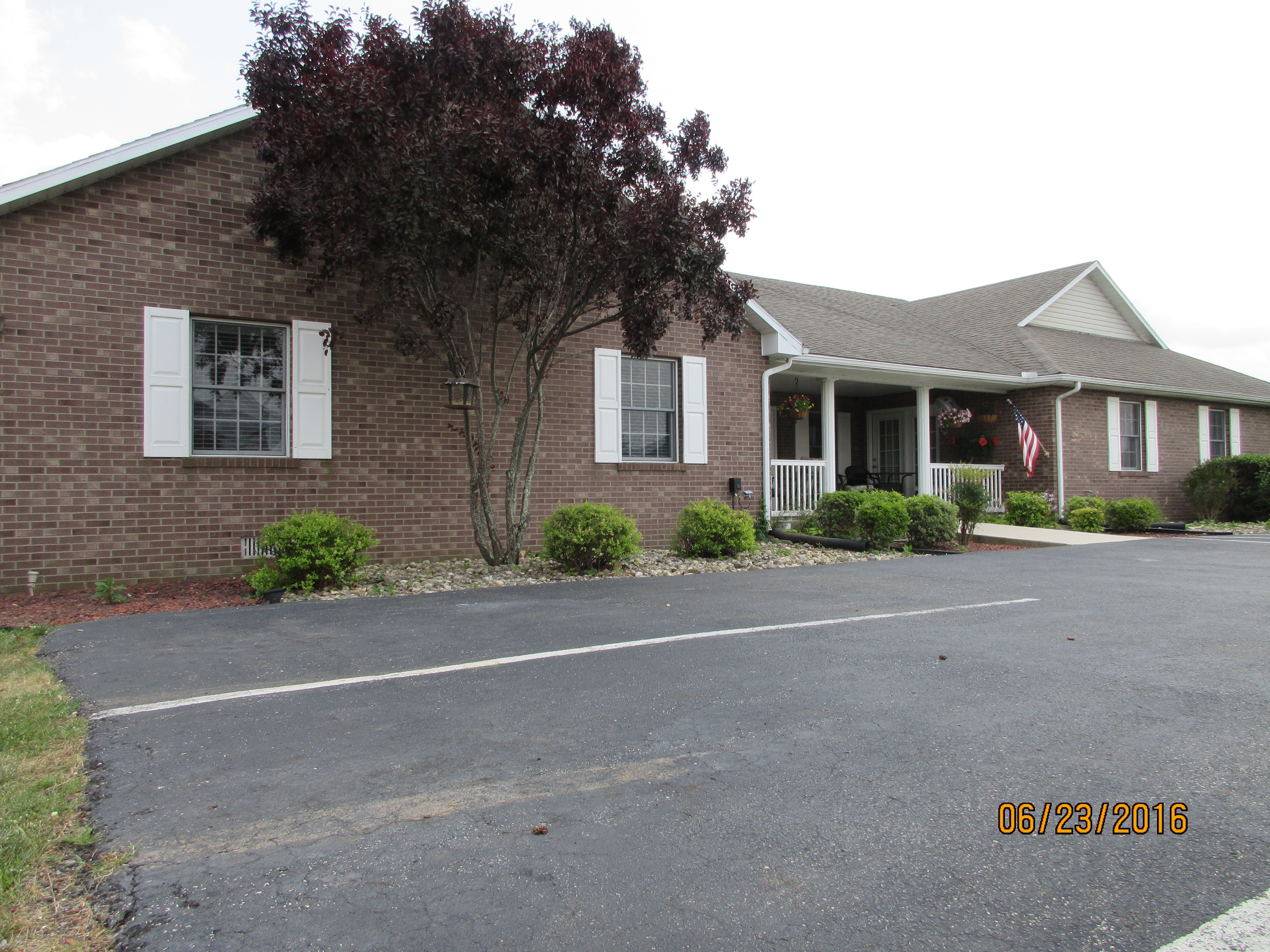 Hometown Manor Assisted Living of Bardstown 