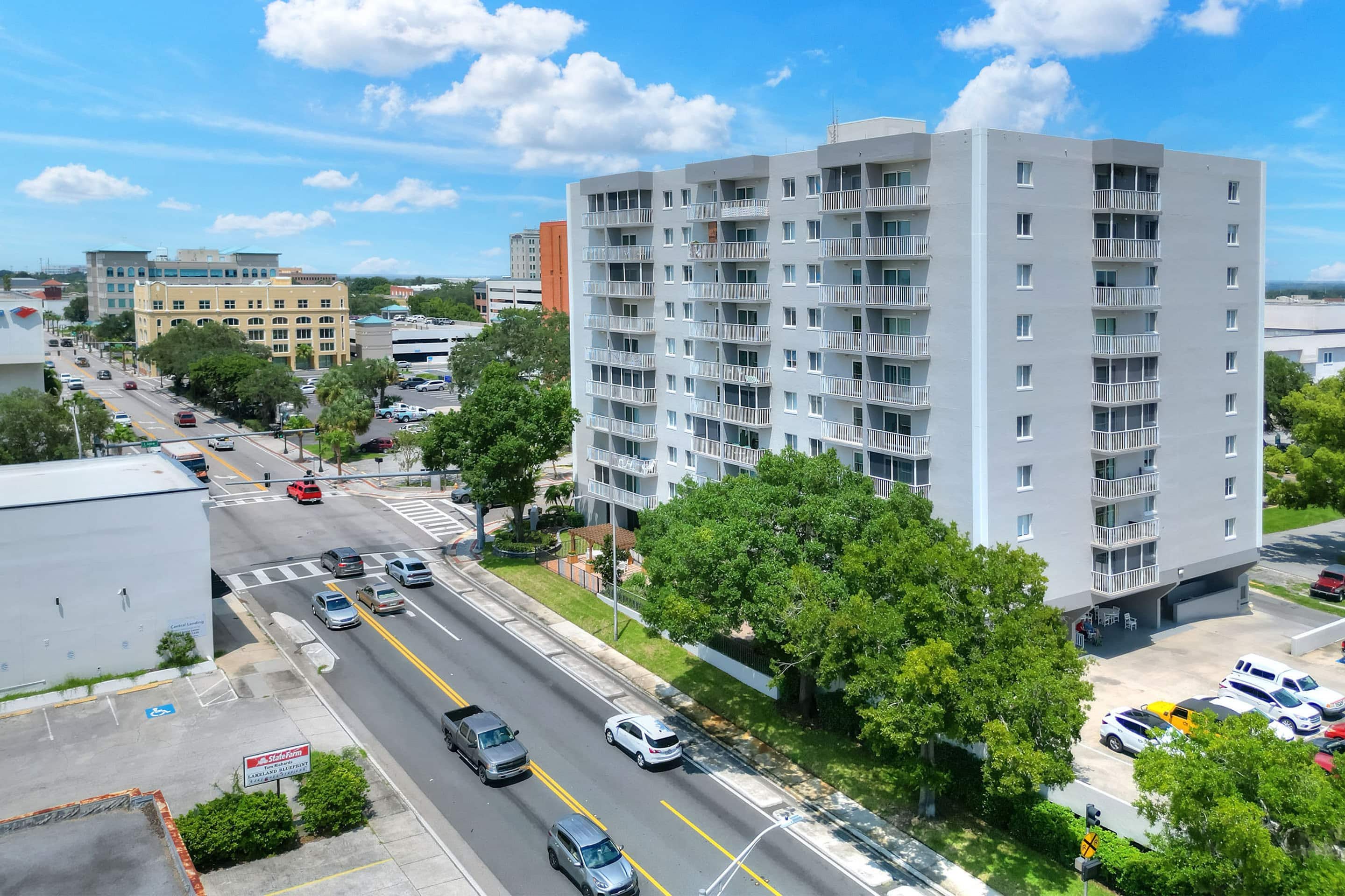 Lake Morton Plaza