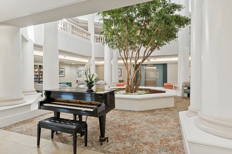 The Pointe at Deerfield
