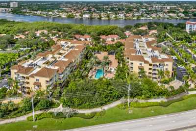 Photo of Riverwalk Pointe