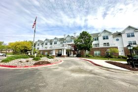 Astoria Senior Living Omaha 