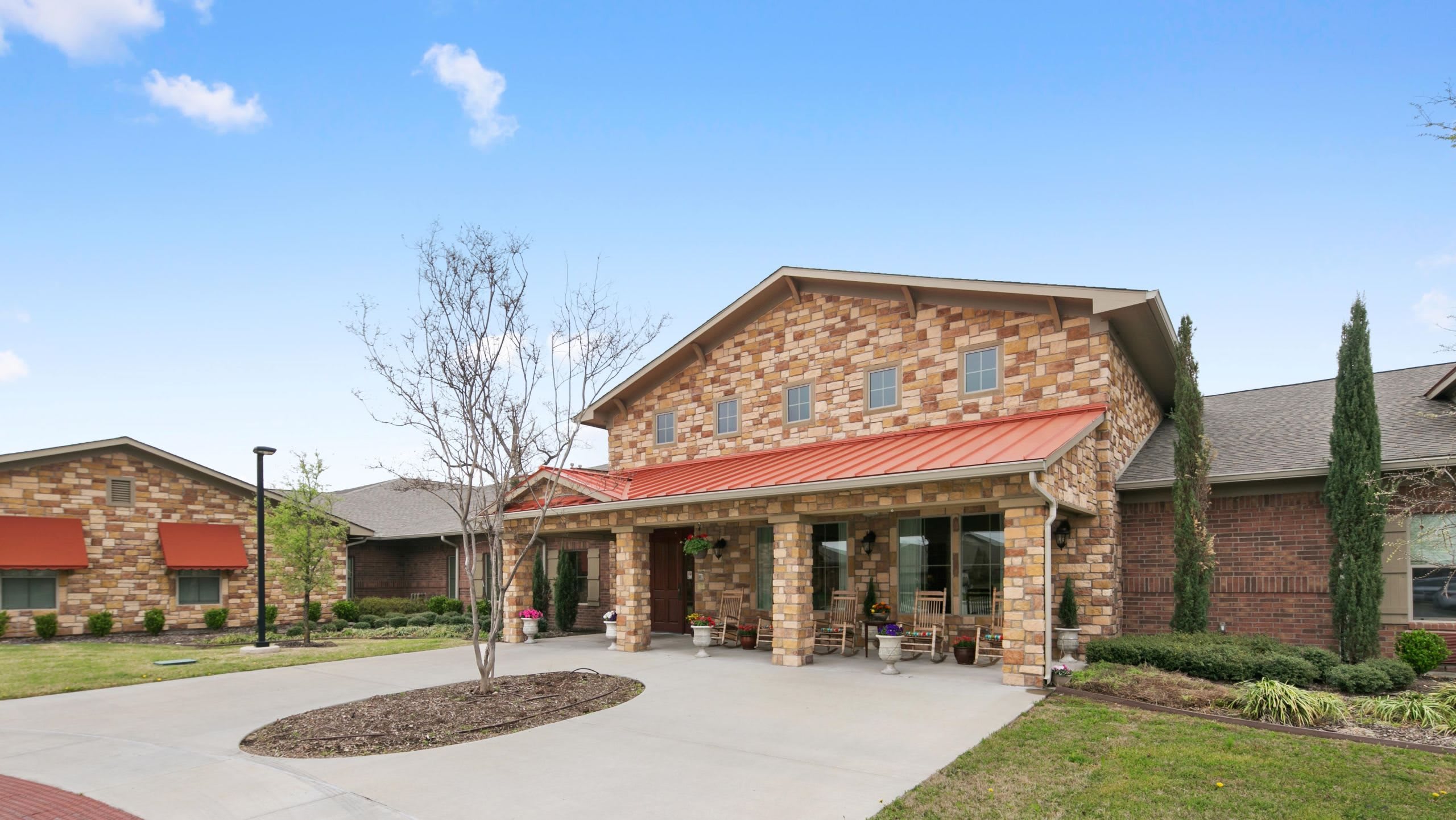 Photo of River Oaks Assisted Living and Memory Care