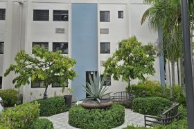 Las Palmas Senior Living 
