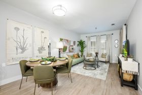 Forest Oak Landing 