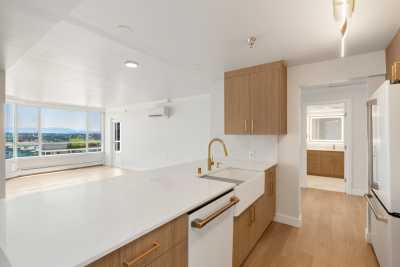 Photo of Pacific Regent Bellevue by Cogir