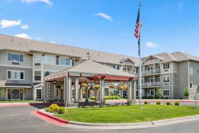 Photo of Holiday Grizzly Peak