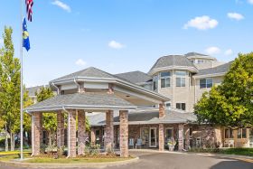 Holiday Aspen View Senior Living 