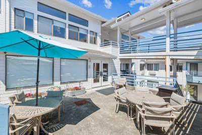 Photo of Solista Everett by Cogir