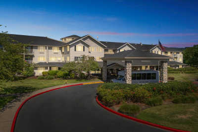 Photo of Solista Newberg by Cogir