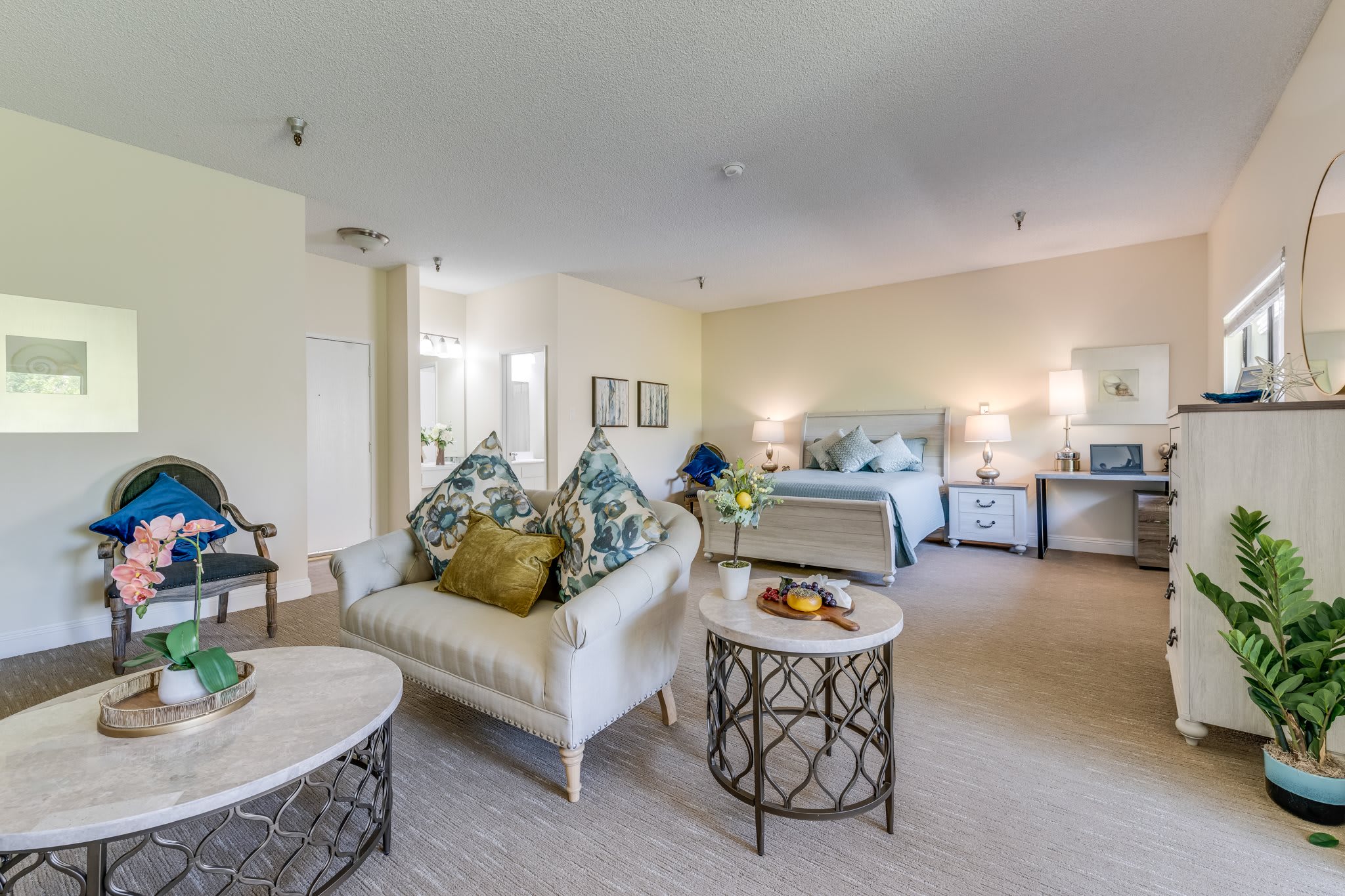 Chatsworth Commons Senior Living