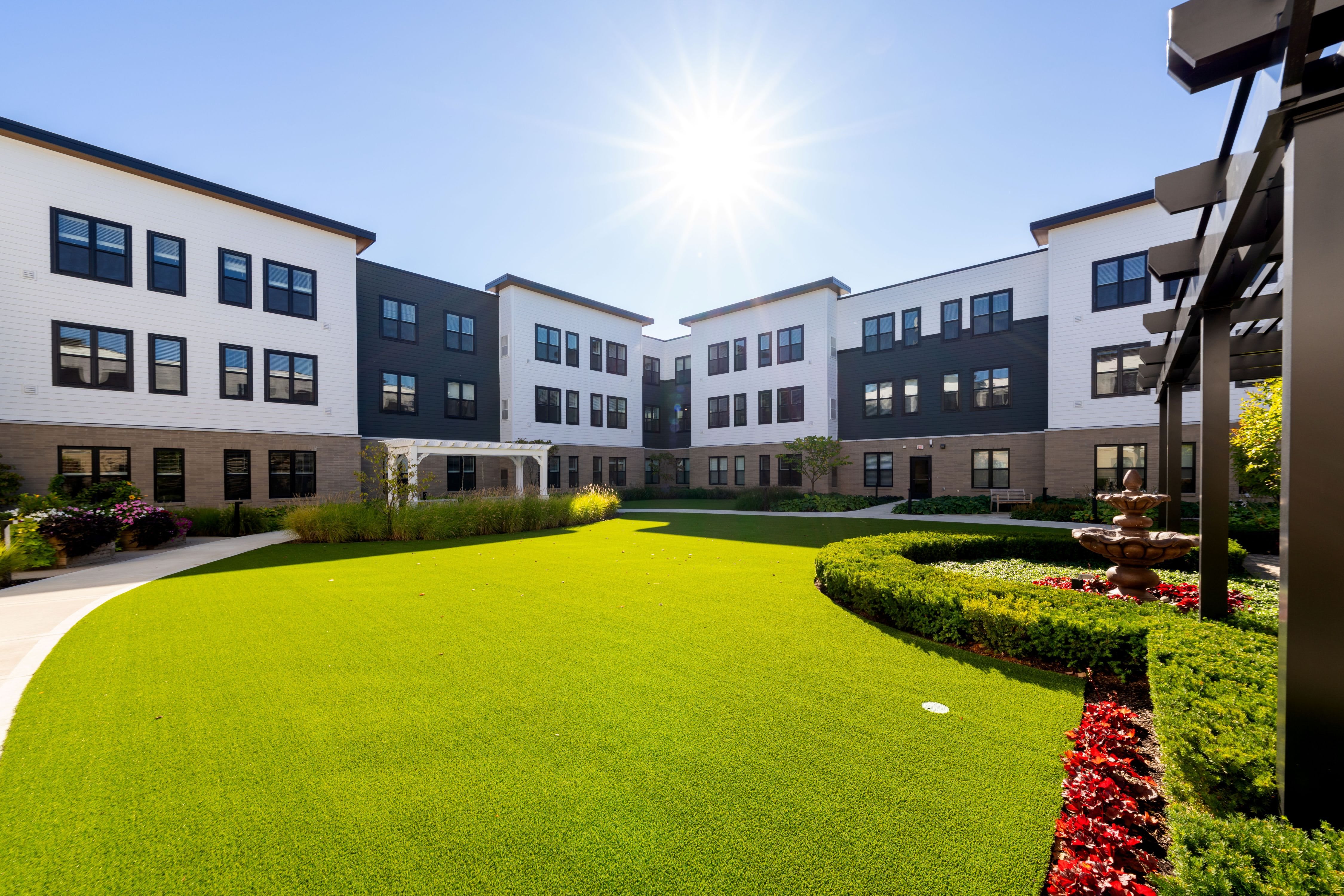 Rose Senior Living Farmington Hills