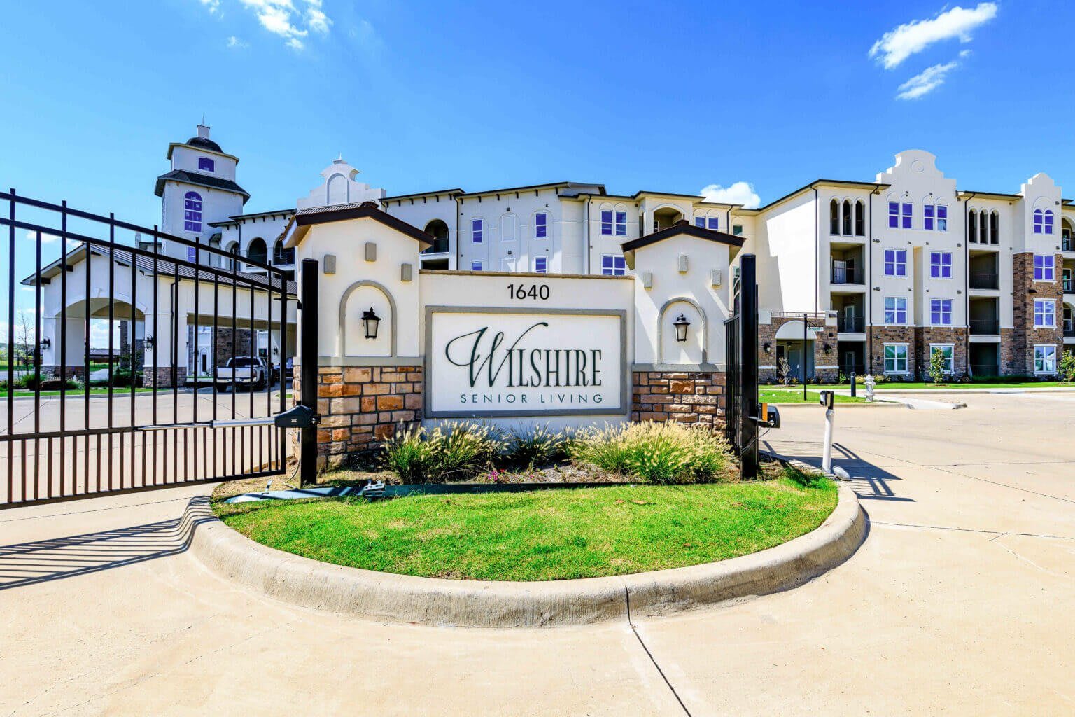 The Wilshire at Burleson