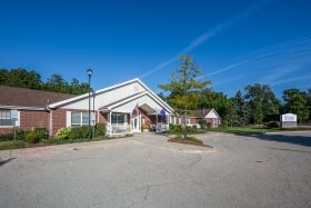 Arden Courts Northbrook, A Memory Care Community 