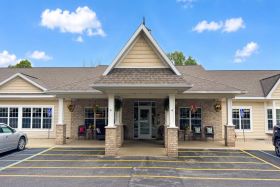 Arbor Grove Assisted Living and Memory Care 