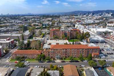 Photo of Kingsley Manor